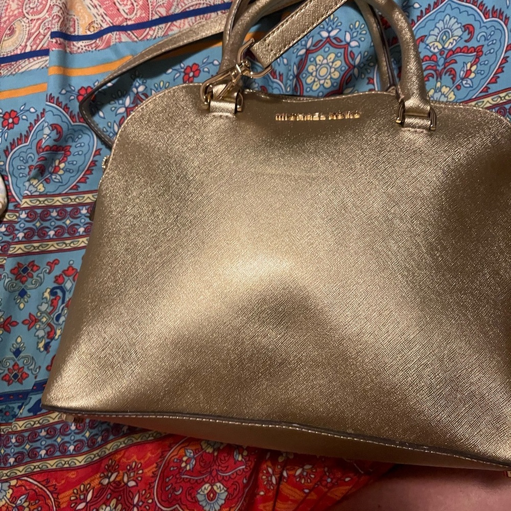 Micheal Kors hand bag - Picture 4 of 12
